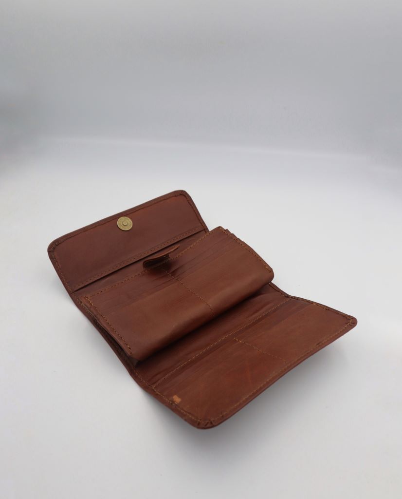 Lynn Genuine Leather Wallet in Tobacco