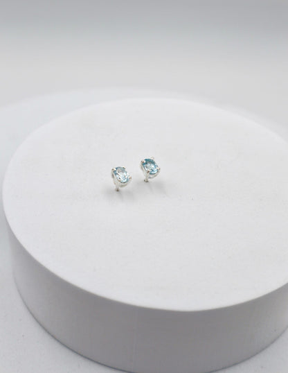 Sterling Silver Oval Aquamarine Gem Stone Studs