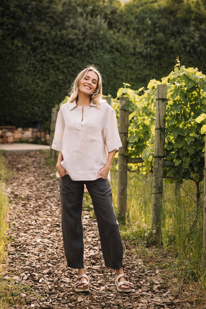 Short Sleeve Linen Tunic Top in Pebble