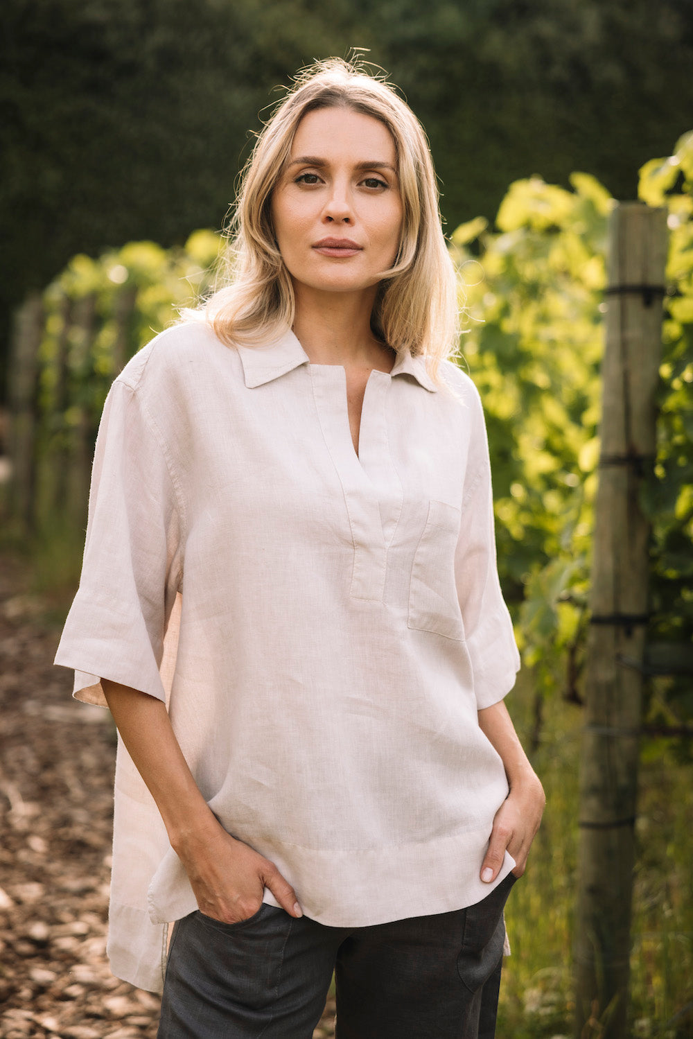 Short Sleeve Linen Tunic Top in Pebble