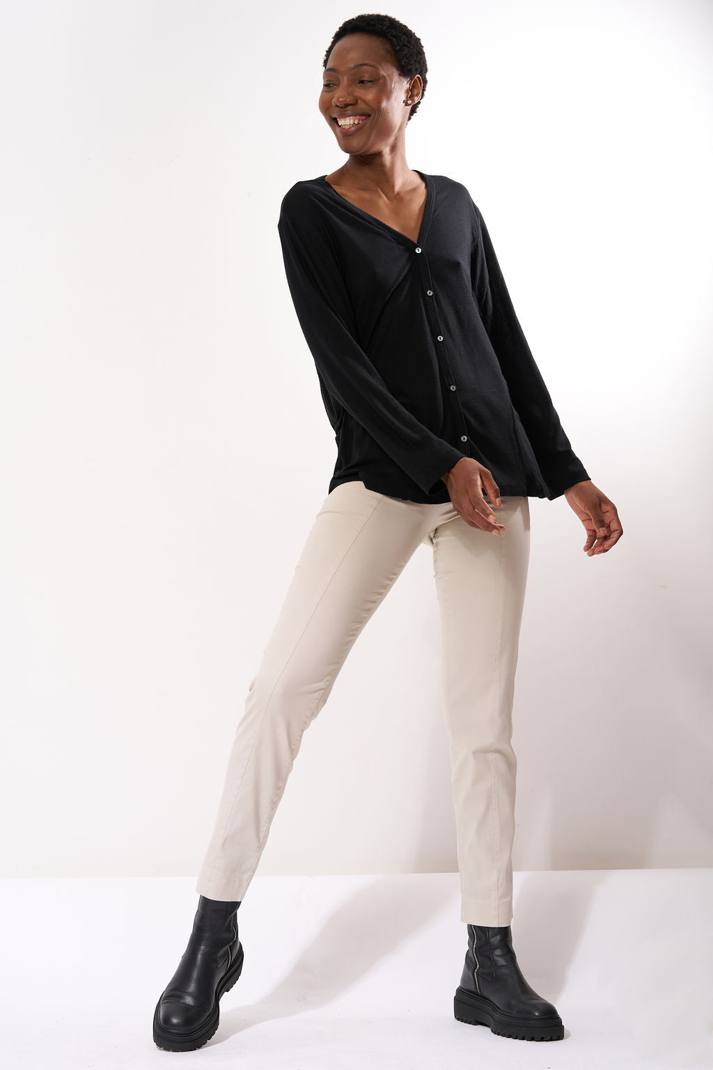 Cotton Twill Slim Leg Pant in Stone