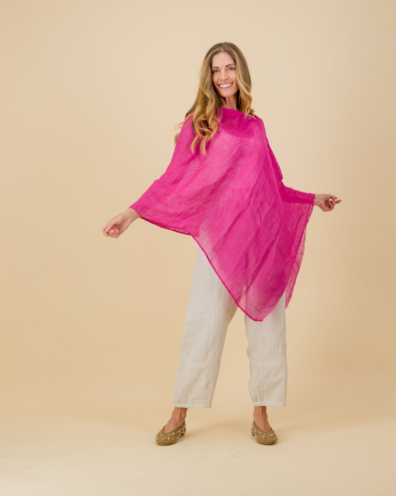 Linen Poncho in Fuchsia