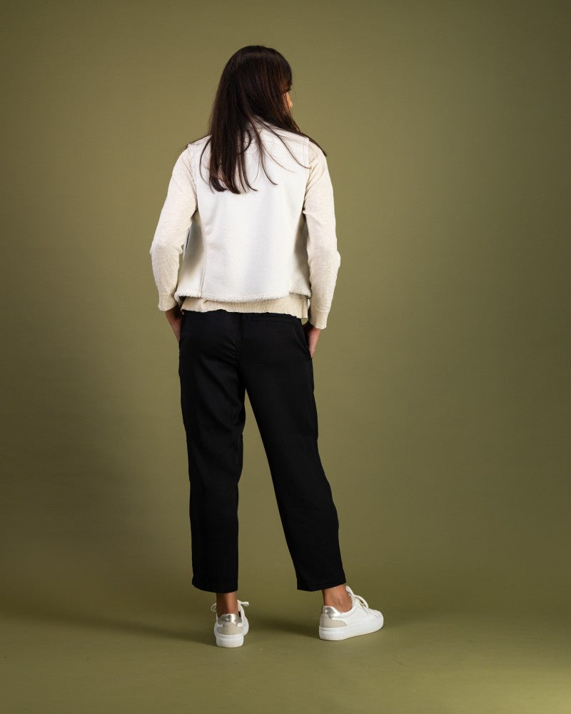 Sleeveless Sherpa Jacket in Bone