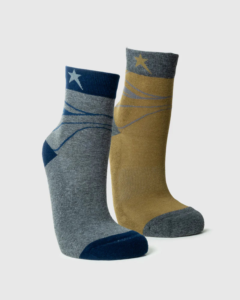 Crane 2pk Two Toned Socks in Navy/Charcoal & Charcoal/Olive