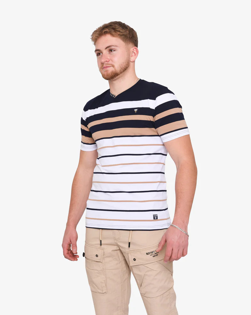 Wells V-Neck Tee in Navy