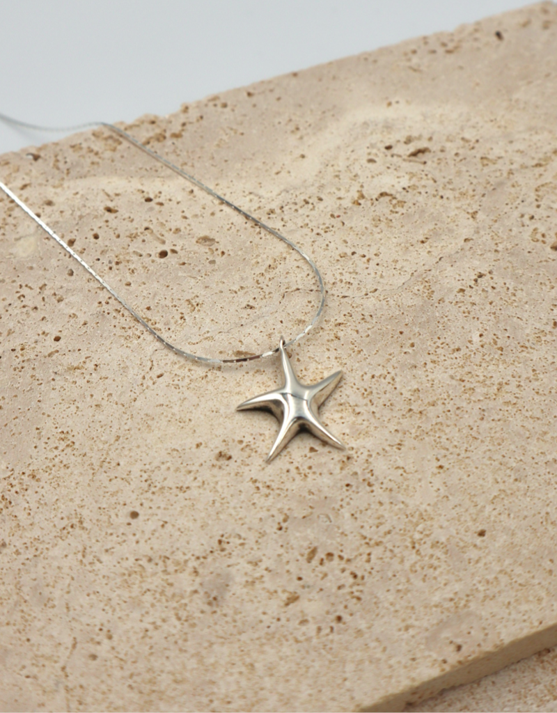 Sterling Silver Starfish Pendant Necklace