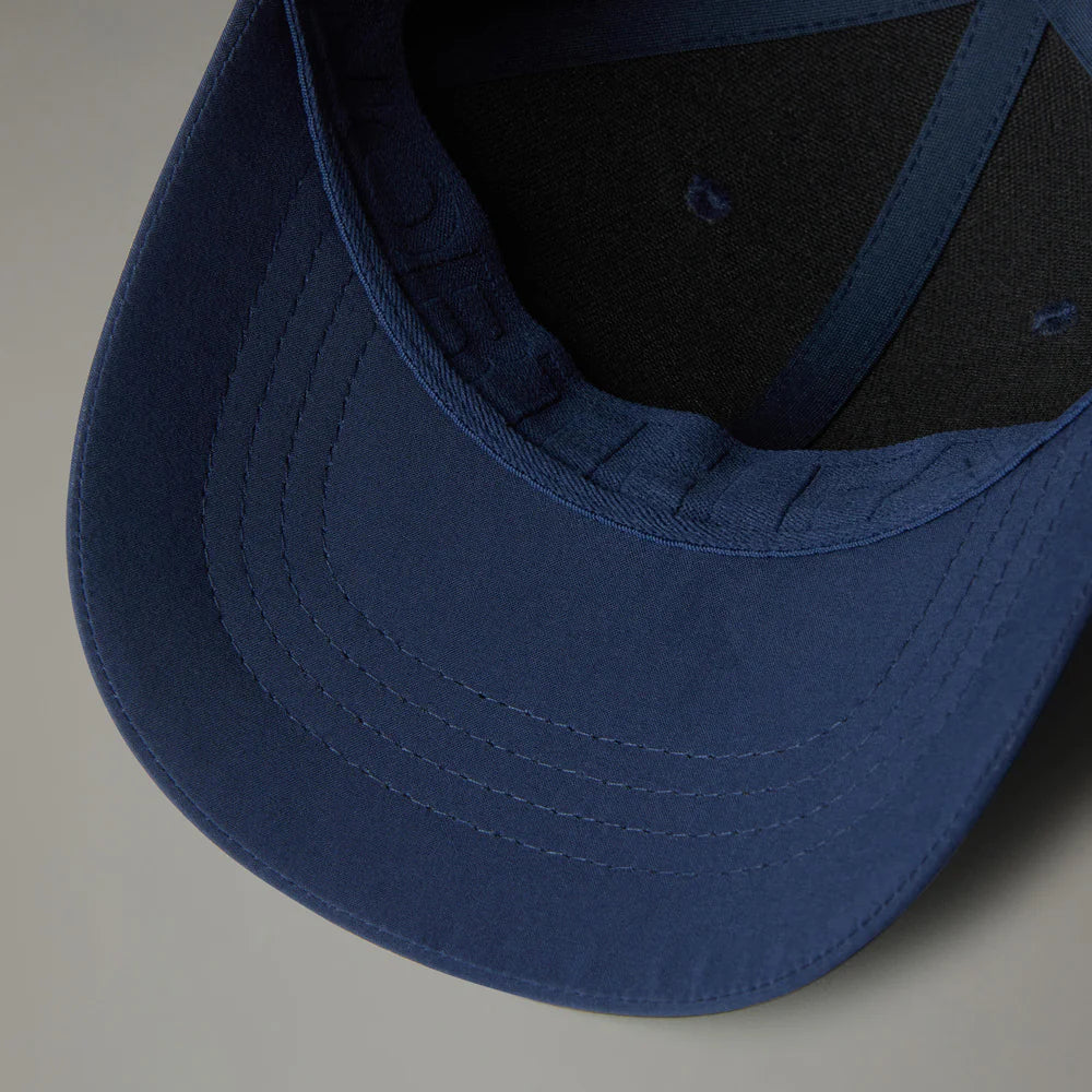 66 Flashdry Hat in Summit Navy / White