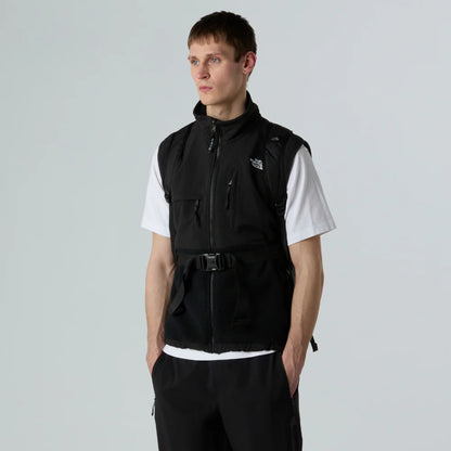 Borealis Convertible Backpack in TNF Black
