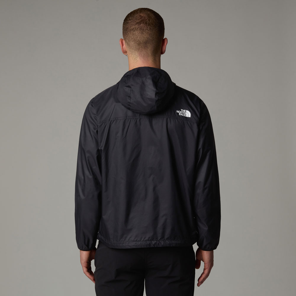 Cyclone Wind Jacket in TNF Black