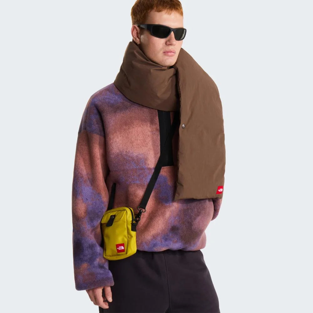 Red Box Small Carry Bag in Pigment Yellow