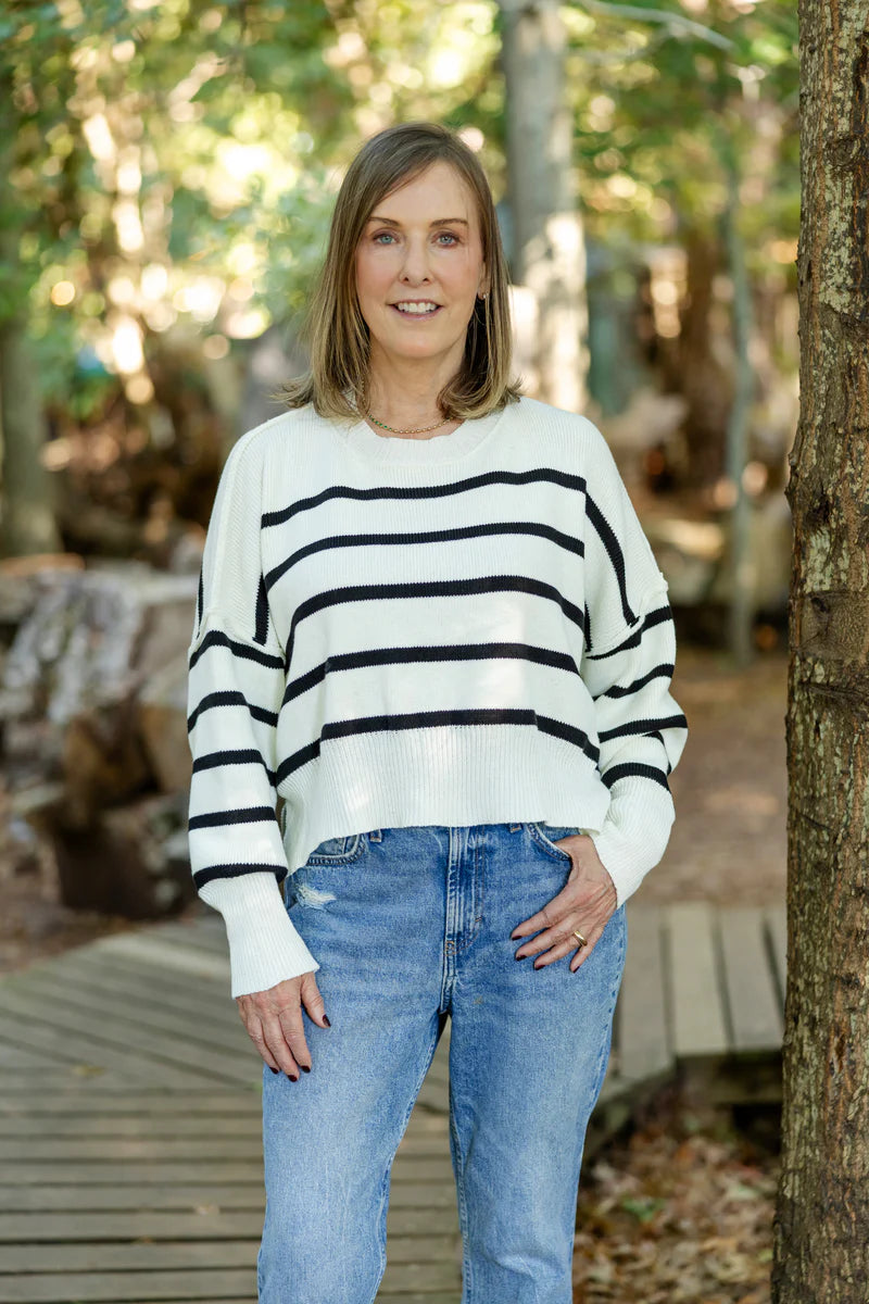 Tripoli Stripe Knit in White / Black