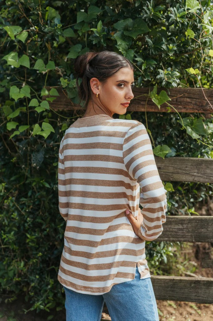 V-Neck Top in Beige Stripe