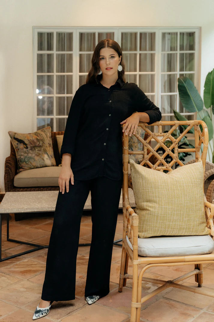 Sissy Blouse in Black
