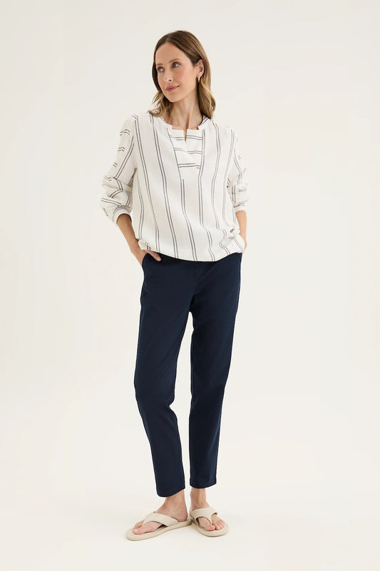 Mont Stretch Chino in Navy
