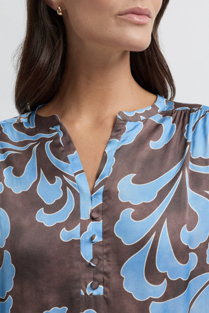 Elegance Blouse