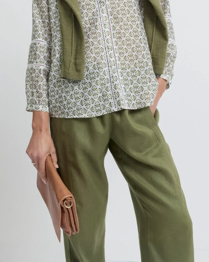 Tirari Slim Pant in Moss