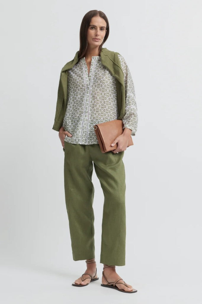 Tirari Slim Pant in Moss