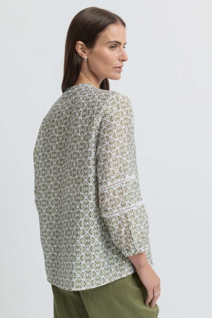 Vine Blouse in Ecru / Lawn