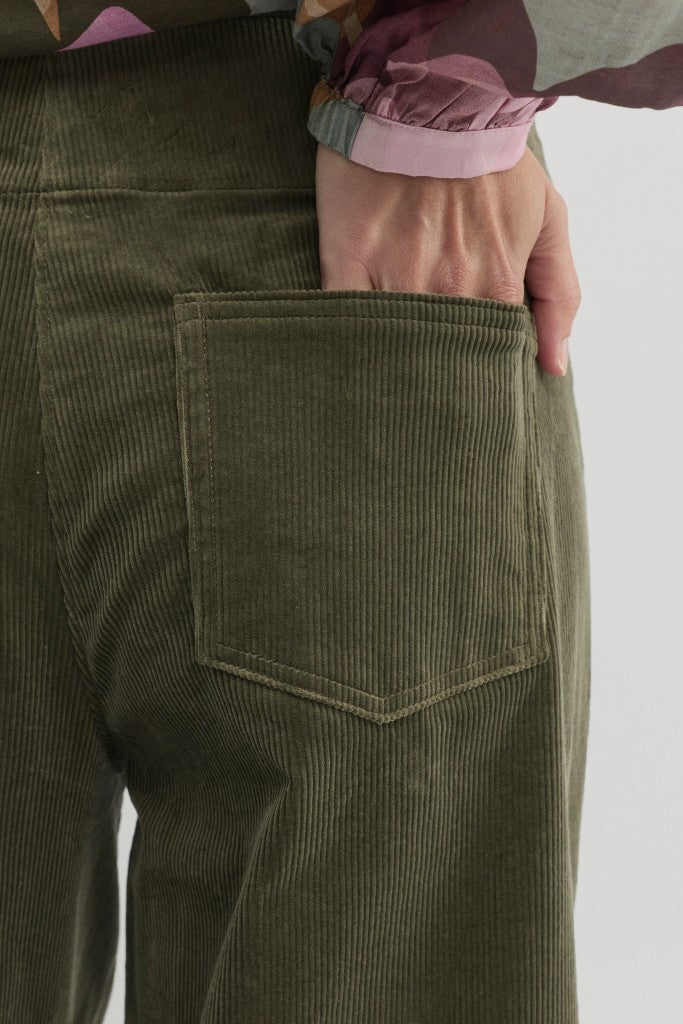 Woods Wide Leg Pants in Loden