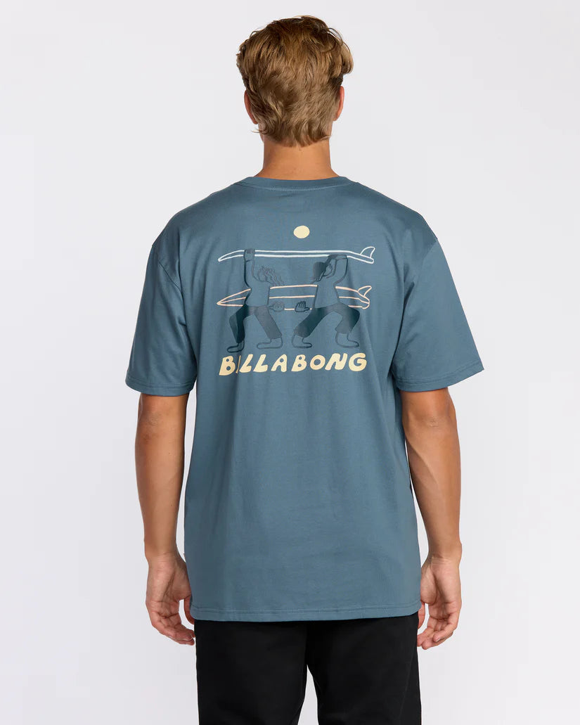 Split The Peak Tee in Steel Blue