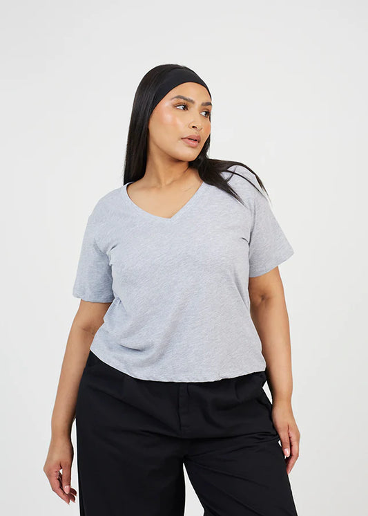 Sonny Basic V-Neck in Grey Marl