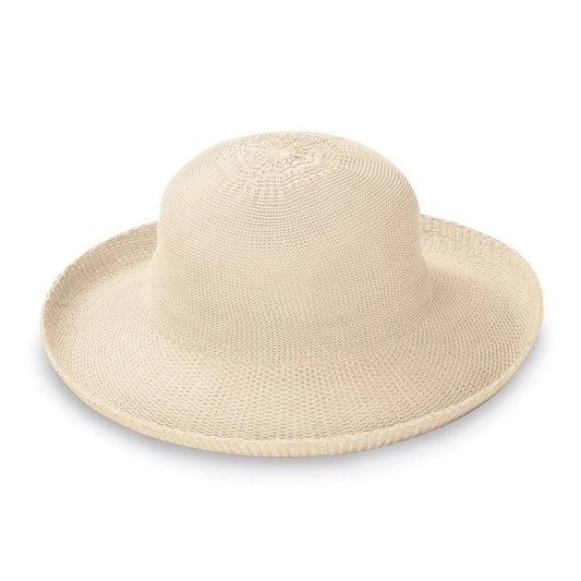 Breton Hat in Ivory