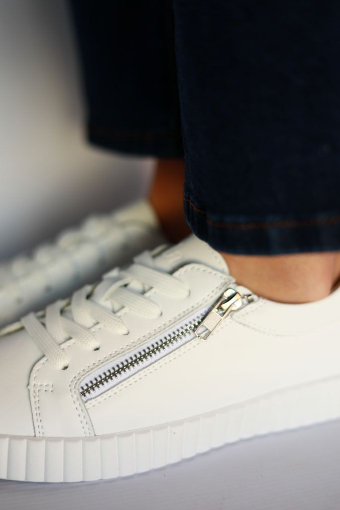 Callie Sneaker in White