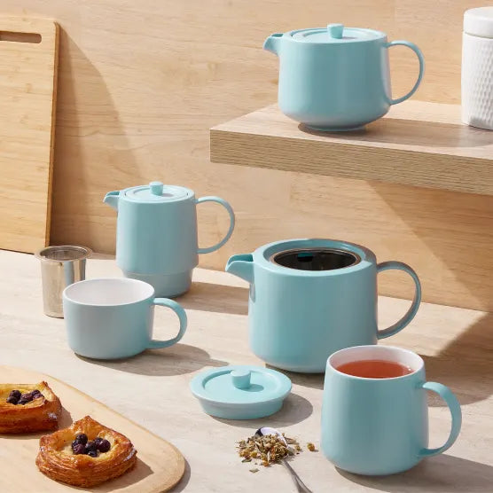 Cafe Life Teapot with Infuser in Cloud