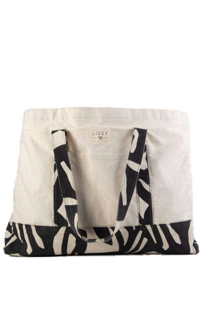 Clovee Tote Bag in Cream Monochrome