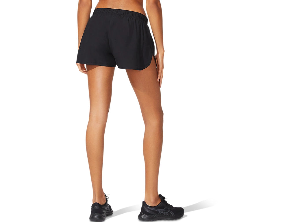 Core Split Shorts in Performance Black