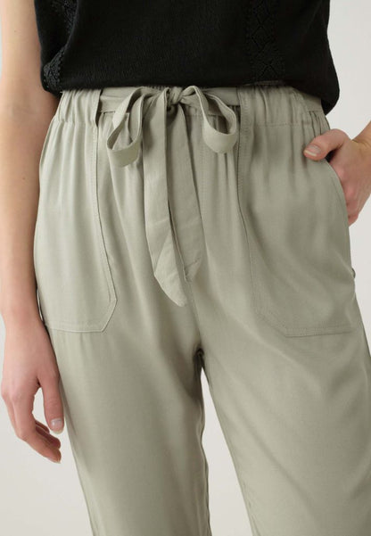 Elida Relaxed Pant in Sage