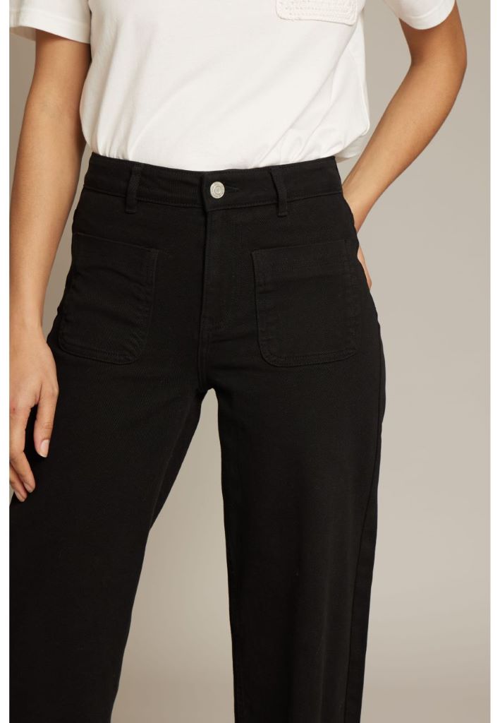 Liloo Wide Leg Denim Jeans in Black