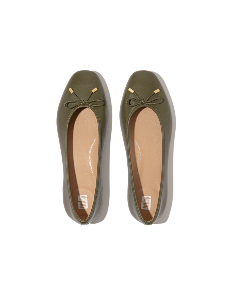 Delicato Bow Soft Leather Ballet Flats in Olive