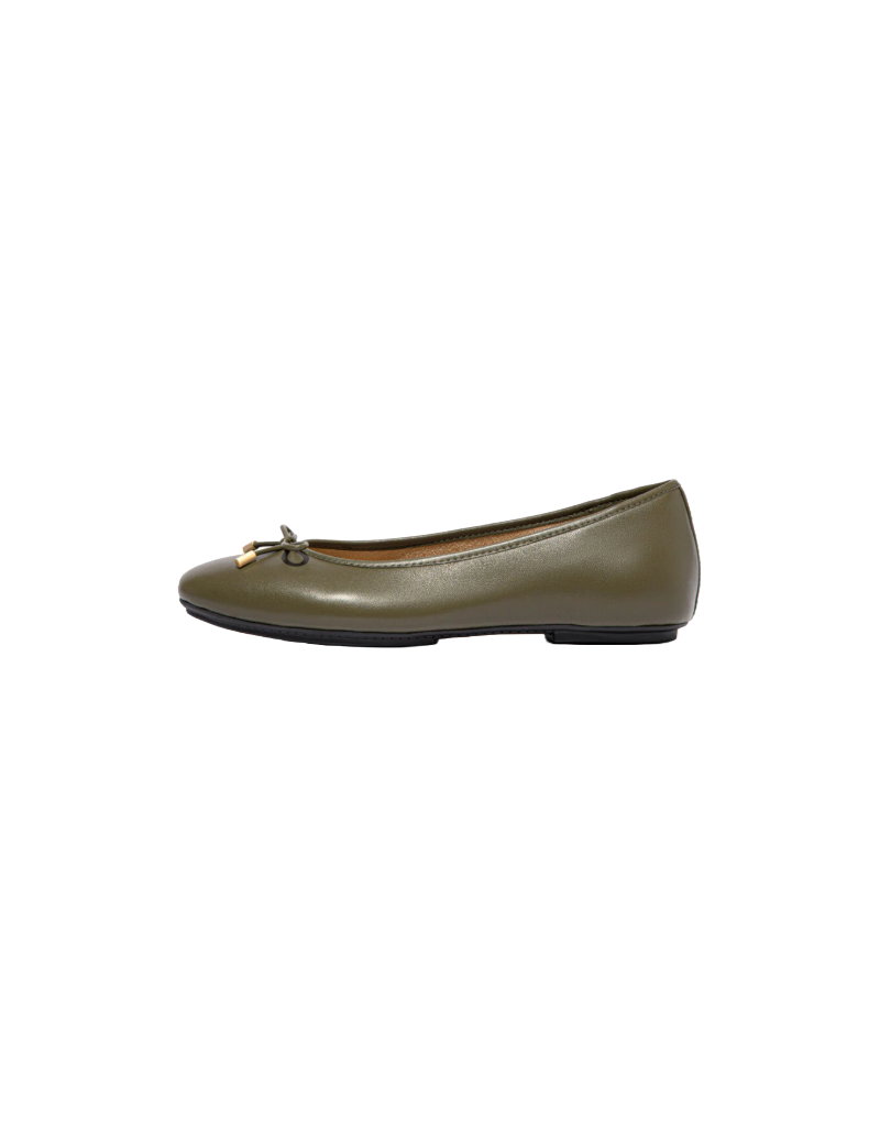 Delicato Bow Soft Leather Ballet Flats in Olive