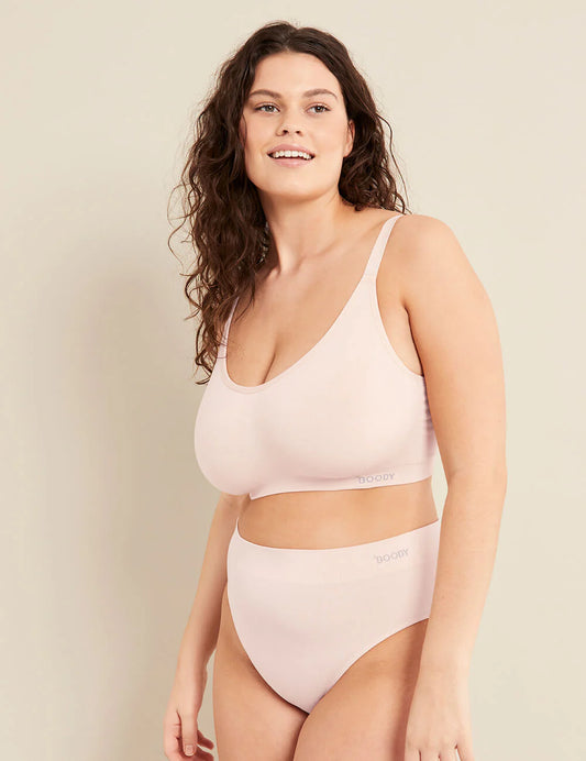 Bamboo Full Bust Wireless Bra in Nude