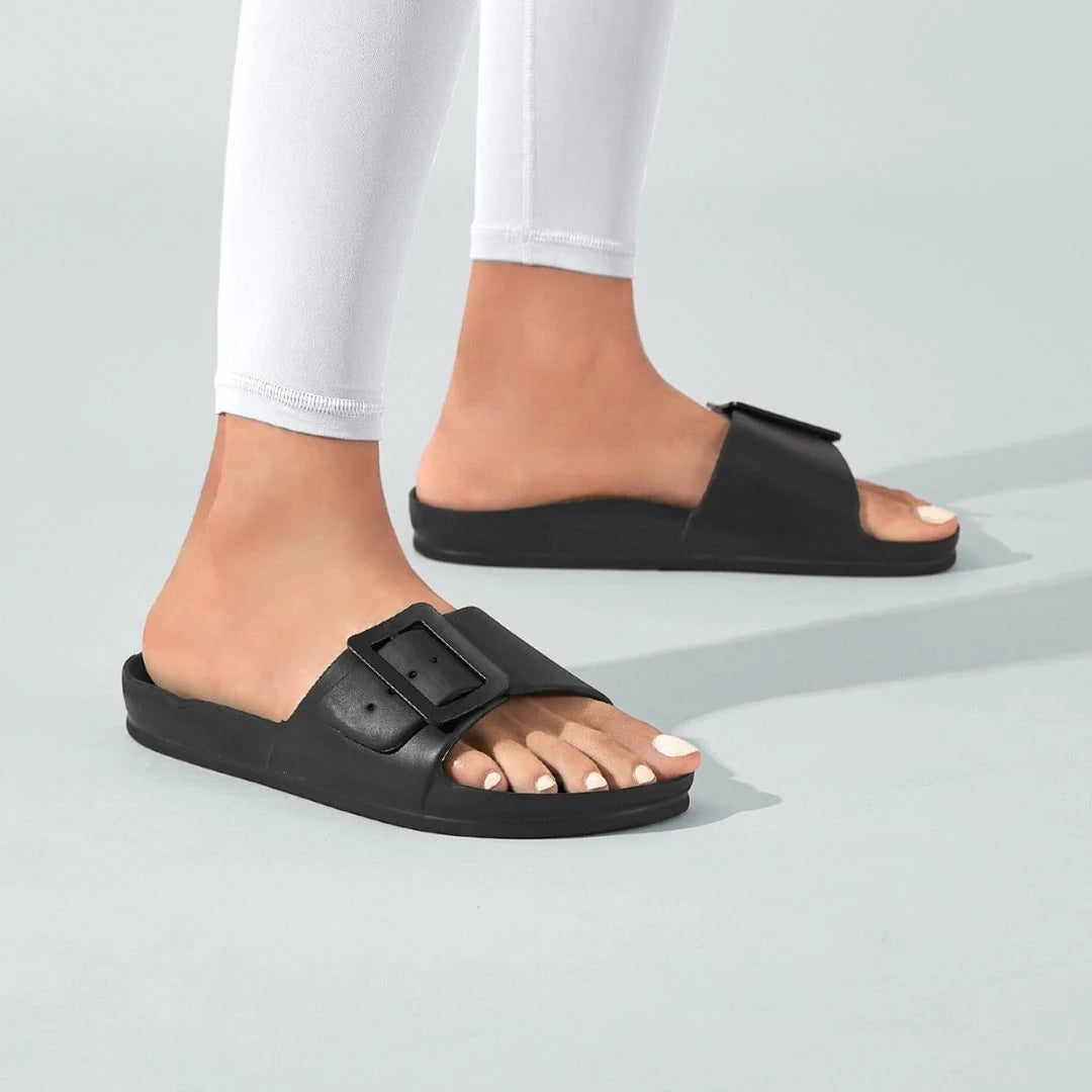 Solace Slide in Black