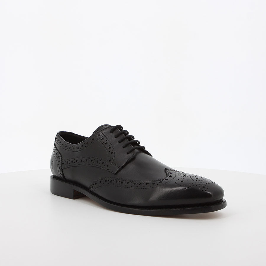 Wesley Lace Up Shoe in Black