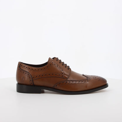 Wesley Lace Up Shoe in Tan