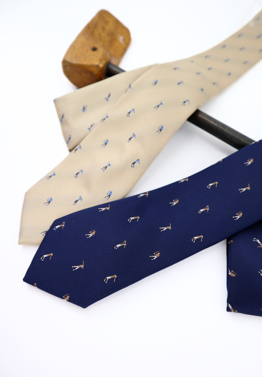 Golfers Printed Tie and Pocket Square