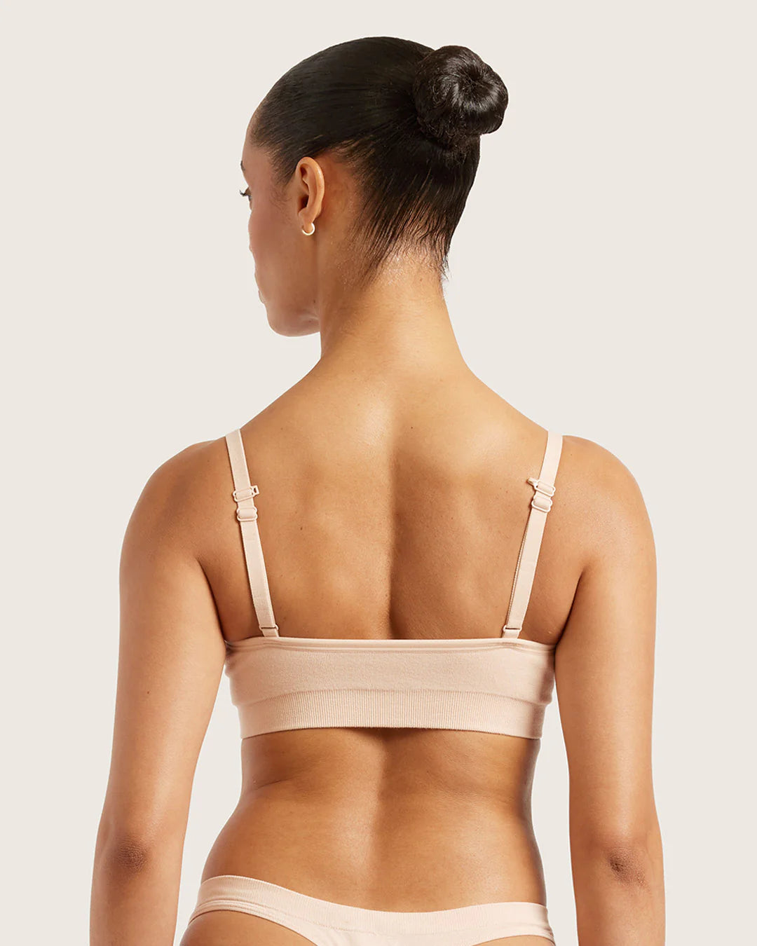 Wireless T-Shirt Bra in Nude