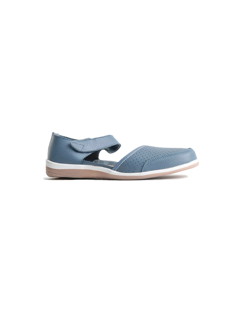 Sondra Loafer in Denim Blue