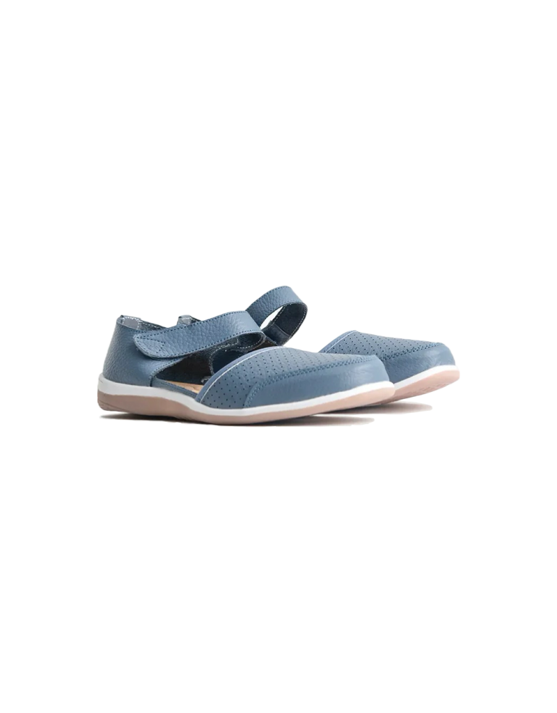 Sondra Loafer in Denim Blue