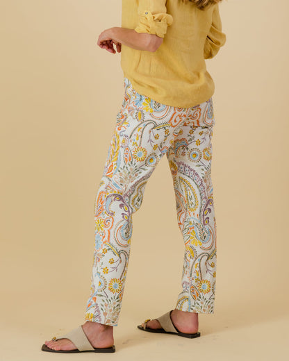 Patch Pockets Paisley Printed Pants