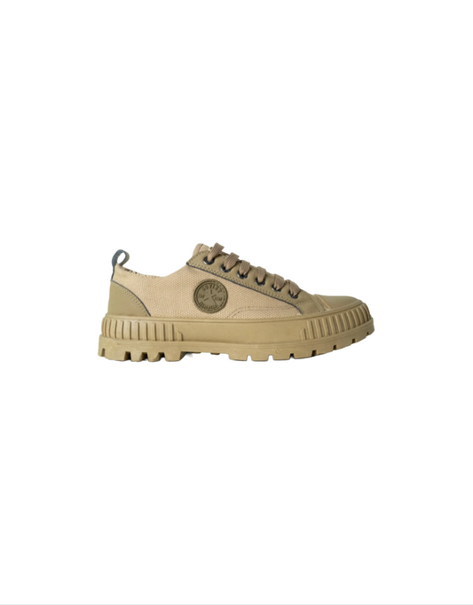 Young Canvas Low Cut Sneaker in Khaki / Gum