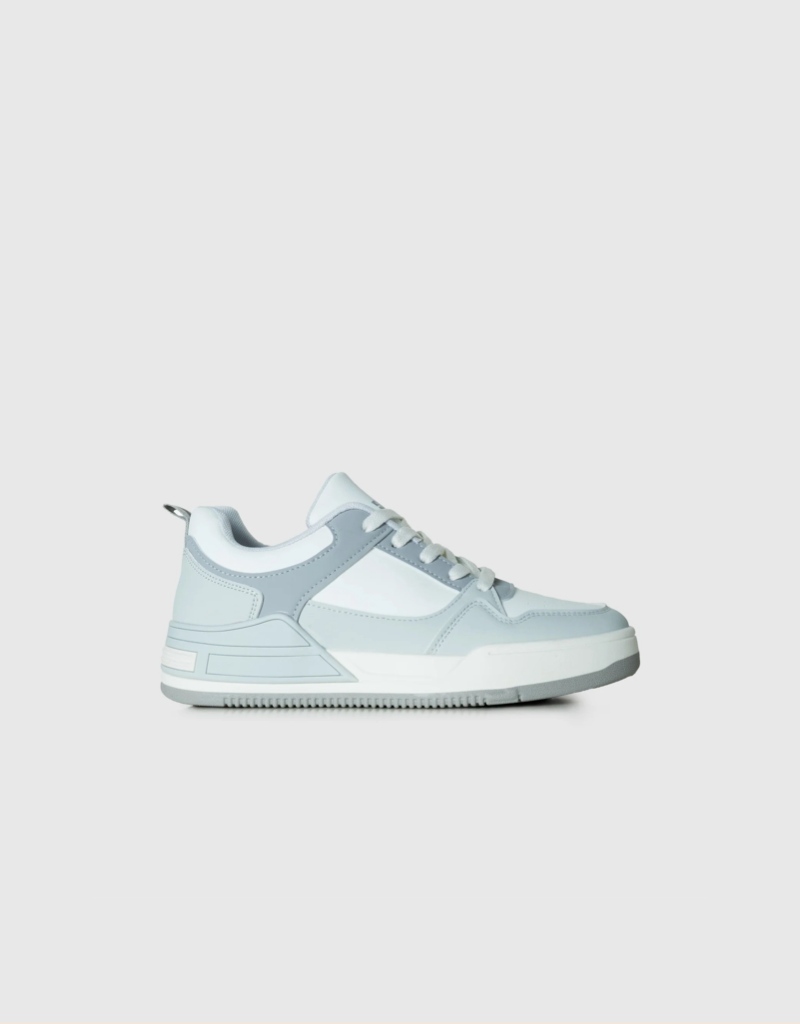 Pablo Low Cut Sneaker in White / Grey