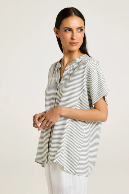 Paris Boxy Stripe Shirt in Moss / White