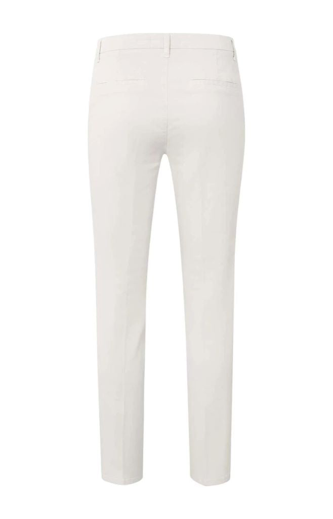 Basic Chino in Bone White