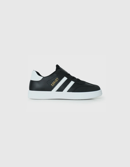 Isla Youth Sneakers in Black & White